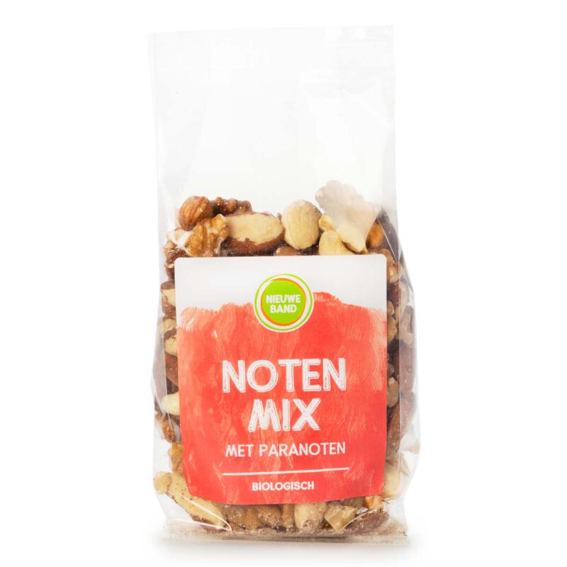 Notenmix met paranoot van De Nieuwe Band, 8x 200 gram.