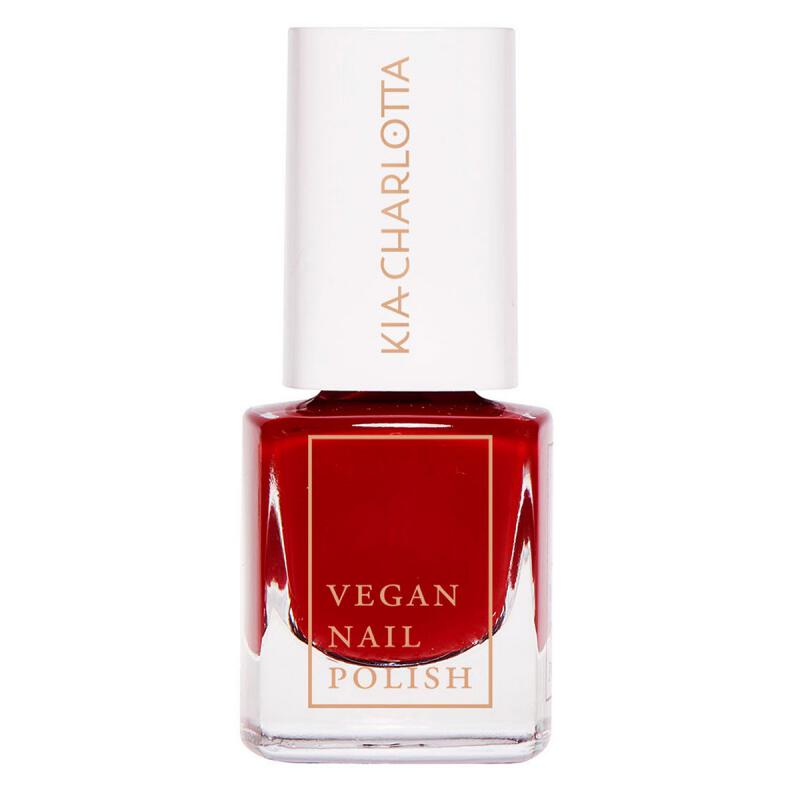 Nagellak cherry red `successful` van KIA CHARLOTTA, 1 x 5 ml